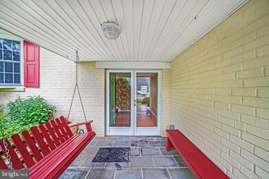 15 Buck Run Ln, Malvern, PA 19355 - photo 2