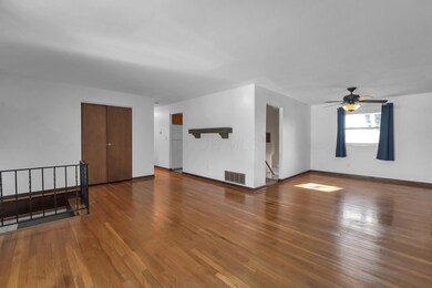 1271 Thurell Rd, Columbus, OH 43229 - photo 4