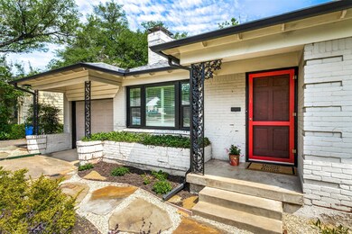 6161 Sudbury Dr, Dallas, TX 75214 - photo 2