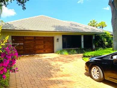 1 Balfour Rd E, Palm Beach Gardens, FL 33418 - photo 2