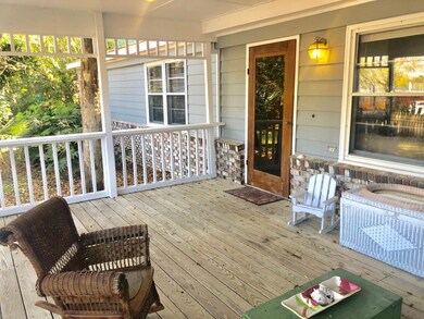 19 27th Ave