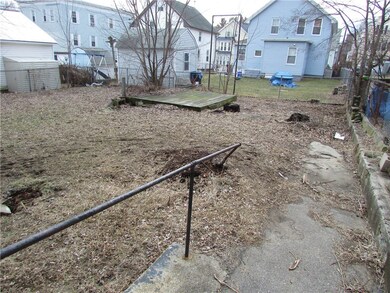 56 2nd Ave, Woonsocket, RI 02895 - photo 3