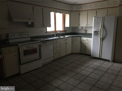 56 N Greenview Rd, Schuylkill Haven, PA 17972 - photo 7