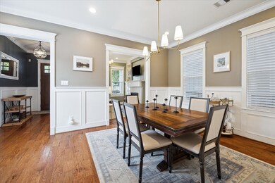 704a E 25th St, Houston, TX 77008 - photo 5