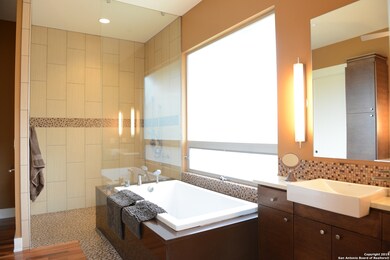 8530 Classic Oaks Ln, San Antonio, TX 78255 - photo 7