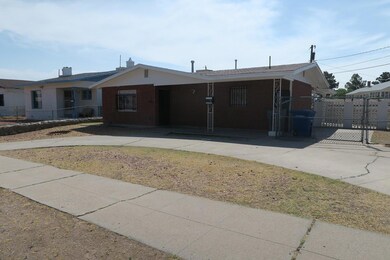 1916 Happer St, El Paso, TX 79903 - photo 2