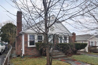 127 Hillwood St, Cranston, RI 02920 - photo 3