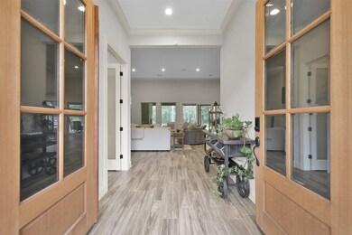 25127 W Tara Plantation Dr, Tomball, TX 77375 - photo 4