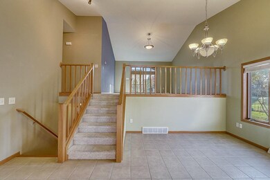 5223 Snapdragon Trail, Fitchburg, WI 53711 - photo 3