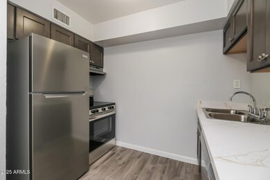 8-photo-Kitchen