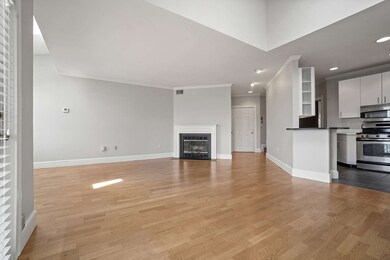 171 Walnut St unit 7, Dorchester, MA 02122 - photo 2