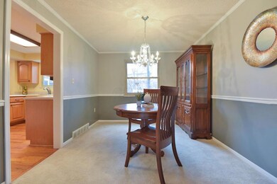 2047 Clayborn Ct-4