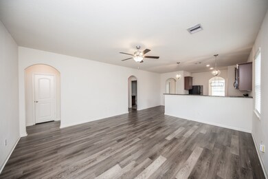 22702 Hollow Amber Dr, Hockley, TX 77447 - photo 5