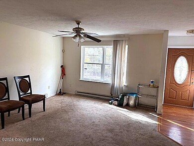 8070 Red Squirrel Dr unit H84, Tobyhanna, PA 18466 - photo 5