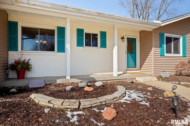 1255 W Wonderview Dr, Dunlap, IL 61525 - photo 3