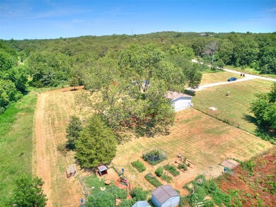 22738 Ridgeway Pass, Tecumseh, OK 74873 - photo 7