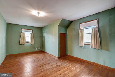 7701 Highpoint Rd, Clearwater Beach, MD 21226 - photo 7