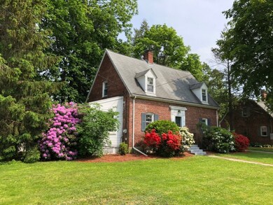 31 Chester St, Nashua, NH 03064 - photo 2