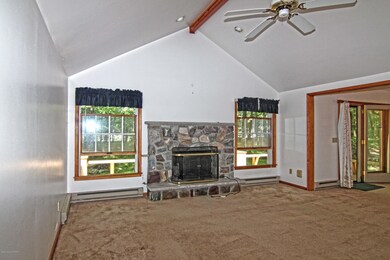 3246 Willow Grove Rd, Pocono Summit, PA 18346 - photo 6