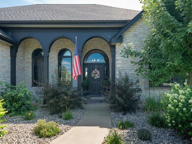 8835 Pine Island N-103