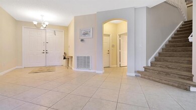 Living area (2)