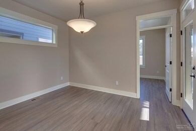 61117 SE Stari Most Loop, Bend, OR 97702 - photo 5