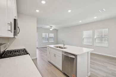 706 Leavenworth Dr, McKinney, TX 75071 - photo 5