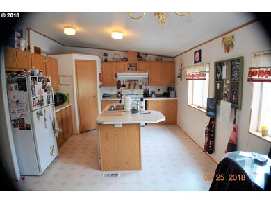 101 NE 7th St, John Day, OR 97845 - photo 4