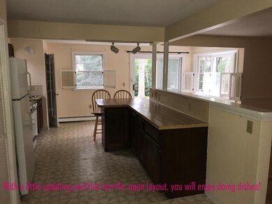36 MH Lane Kitchen 1