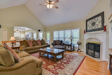 110 Whitney (7)