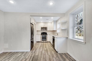 969 Chestnut St unit B, Newton Upper Falls, MA 02464 - photo 6