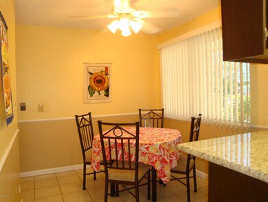 3 BREAKFAST AREA OFF KITCHEN