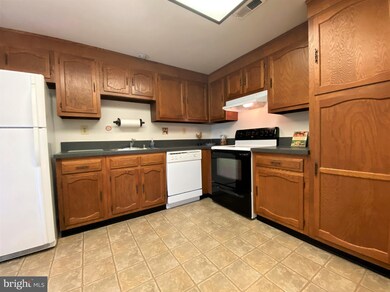 15400 Bassett Ln unit 3A, Silver Spring, MD 20906 - photo 7