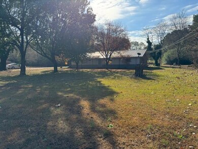 105 Pierce Town Rd, Fulton, MS 38843 - photo 2