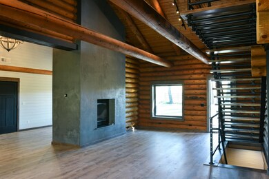 Main Level Entry Room