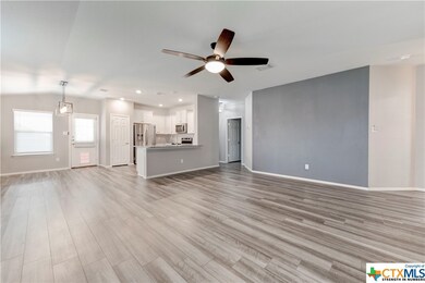 1816 Fall Creek Ct, Copperas Cove, TX 76522 - photo 5