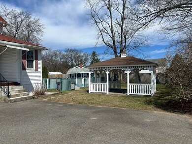 32 Harding St, Agawam, MA 01001 - photo 5