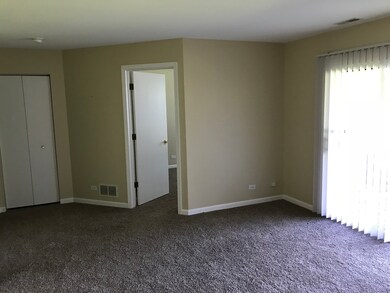 5 Sierra Ct, Lake In the Hills, IL 60156 - photo 6