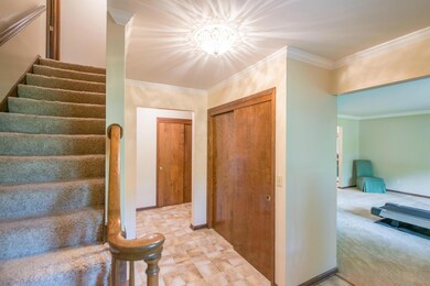 581 Fairway Blvd, Columbus, OH 43213 - photo 5