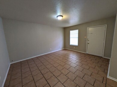 4348 Sullivan St unit 3, Beaumont, TX 77705 - photo 2