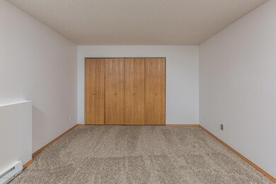 7a-master-bedroom-closet