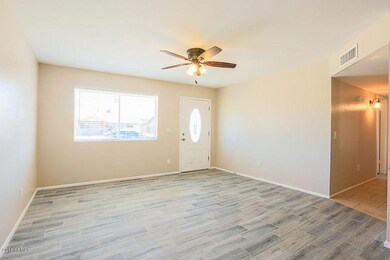 120 E Hampton Ave, Mesa, AZ 85210 - photo 2