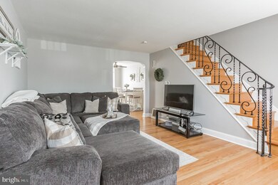 727 Surrey Ln, Glenolden, PA 19036 - photo 4