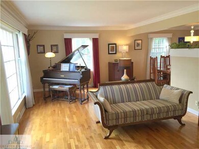 1726 Abington Place, Lansing, MI 48910 - photo 4