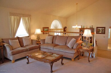 2027 E Diamond Dr, Tempe, AZ 85283 - photo 3