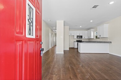 6521 Shotwell St, Houston, TX 77028 - photo 5