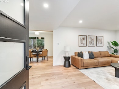 13270 SW Park Way, Beaverton, OR 97005 - photo 6