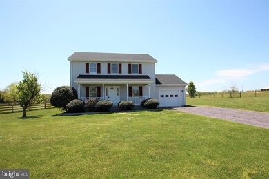 11208 Wolfe Ct, Bealeton, VA 22712 - photo 2