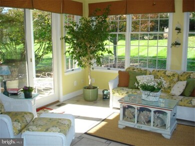 107 Windsong Dr, Doylestown, PA 18901 - photo 4