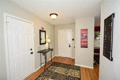 12230 Doncaster Ct, Fishers, IN 46037 - photo 2